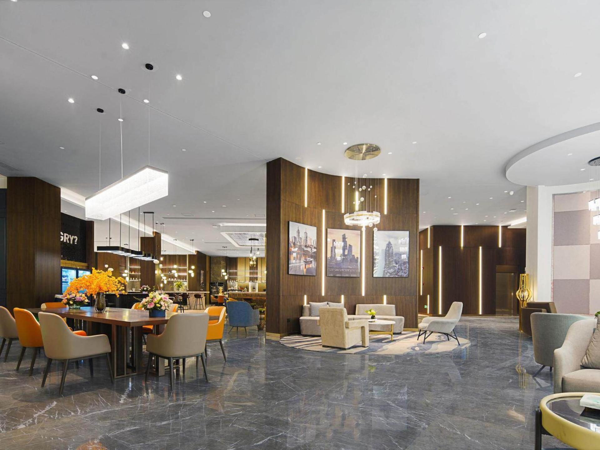 Park Inn By Radisson Nanchong Yilong Star City Plaza المظهر الخارجي الصورة